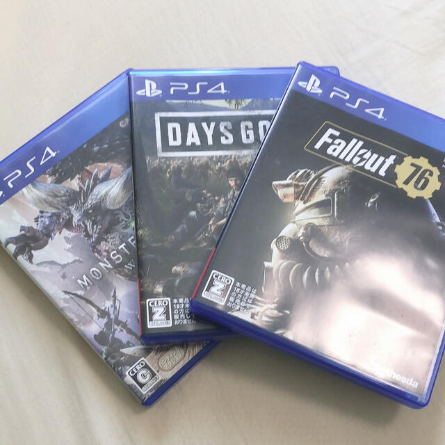 Playstation4 お得 Ps4パッケージ3点セット モンハン Days フォールアウトの通販 By トマト S Shop プレイステーション4ならラクマ