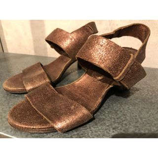 ロベルトデルカルロ(Roberto del Carlo)の【最終値下げ】DEL CARLO サンダル　size35(サンダル)