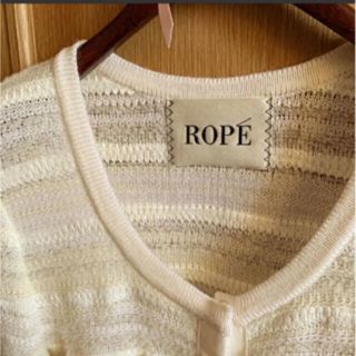 ロペ(ROPE’)のタケタケ様専用 ROPE オフホワイトカーディガン　未使用(カーディガン)