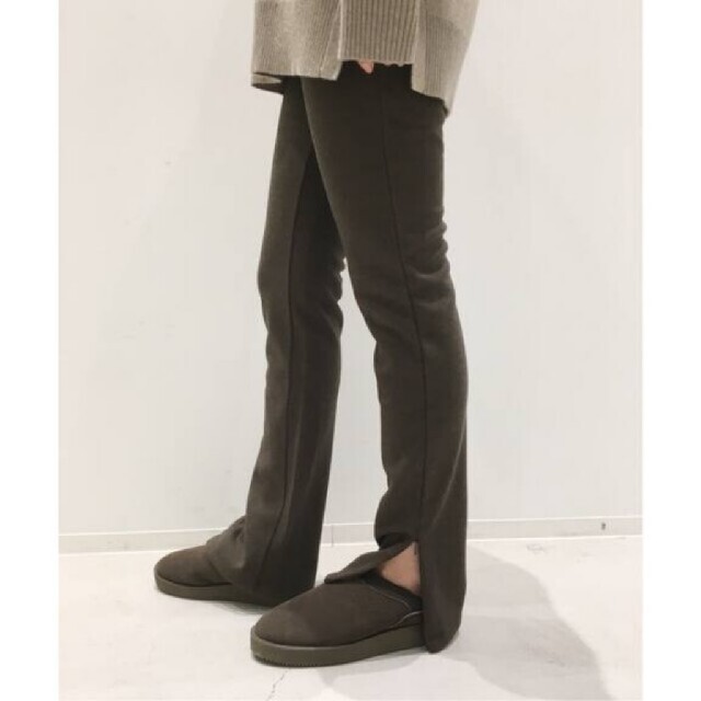 L'Appartement DEUXIEME CLASSE(アパルトモンドゥーズィエムクラス)の★未使用★アパルトモン　Wool Zip Leggings レディースのレッグウェア(レギンス/スパッツ)の商品写真