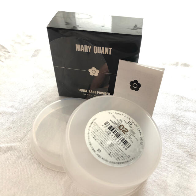MARY QUANT(マリークワント)の洗浄済 MARY QUANT（マリークヮント）ルースフェイスパウダー詰替 空容器 コスメ/美容のメイク道具/ケアグッズ(ボトル・ケース・携帯小物)の商品写真