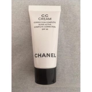 シャネル(CHANEL)の新品未使用　シャネル CHANEL CCクリーム　#10 ベージュ 5ml 1本(CCクリーム)