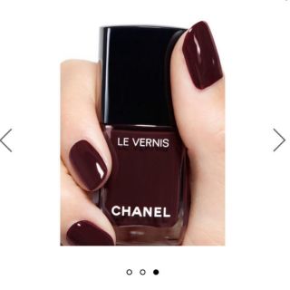 シャネル(CHANEL)のCHANEL ヴェルニ  ルージュノワール　18 rouge noir(マニキュア)