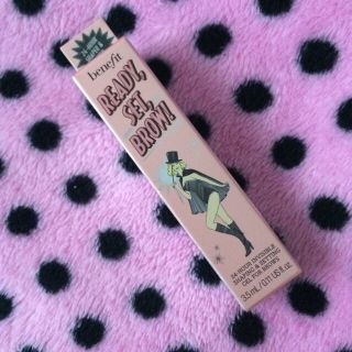 ベネフィット(Benefit)のbenefit ♡ 新品未使用眉マスカラ(眉マスカラ)