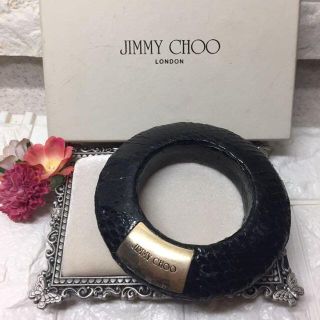 ジミーチュウ(JIMMY CHOO)のJimmychoo 　ジミーチュー　パイソンレザー　輪っかブレス　箱付き　新品(ブレスレット/バングル)