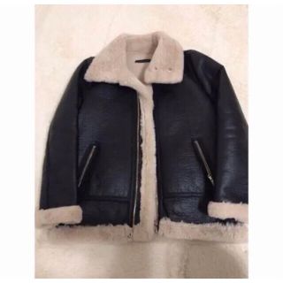 ザラ(ZARA)のZARA アビエーター　ボアライダースジャケット(ライダースジャケット)