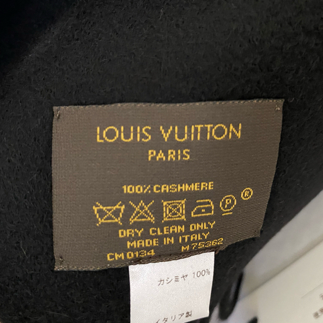 未使用》LOUIS VUITTON カシミヤマフラー 未使用》LOUIS VUITTON カシミヤマフラー