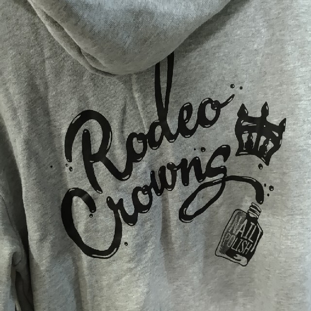 RODEO CROWNS(ロデオクラウンズ)のRODEO CROWNS パーカー 定期的値下げ中 レディースのトップス(パーカー)の商品写真