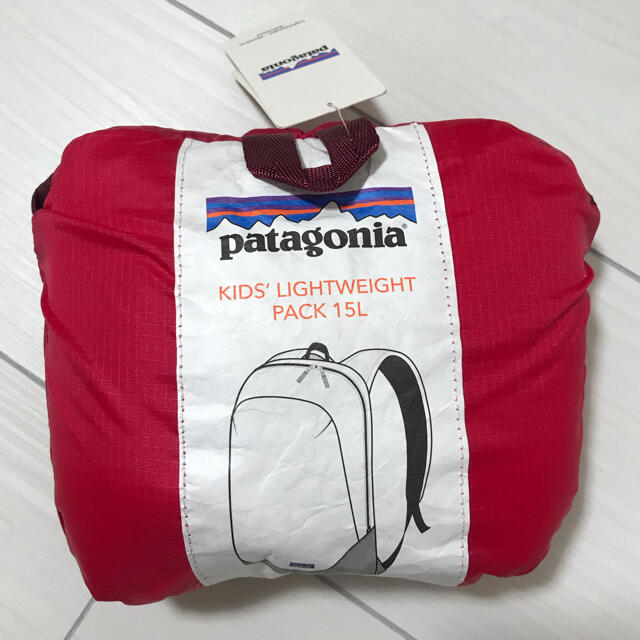 patagonia(パタゴニア)のパタゴニア　軽量　リュック　キッズ　新品 スポーツ/アウトドアのアウトドア(登山用品)の商品写真