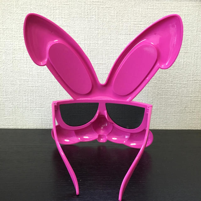 ピンクの可愛い うさぎのサングラス レディースのファッション小物(サングラス/メガネ)の商品写真