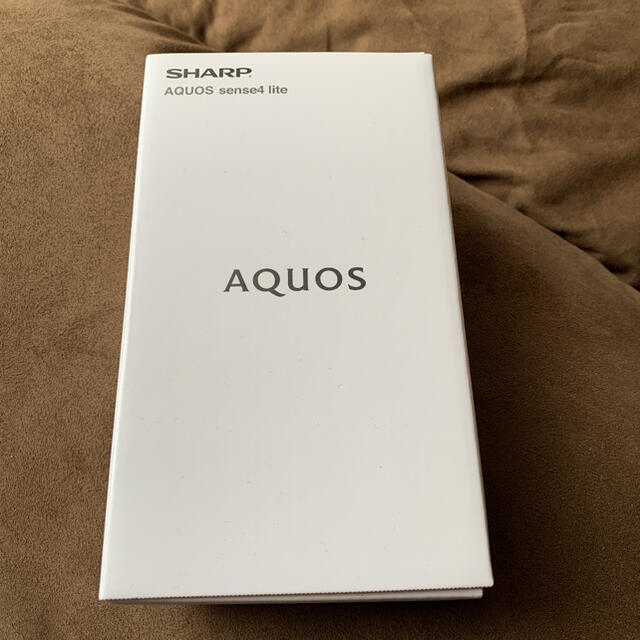 AQUOS(アクオス)の【新品未使用】AQUOS SENSE 4 SH-RM15　SIMフリー　ブラック スマホ/家電/カメラのスマートフォン/携帯電話(スマートフォン本体)の商品写真