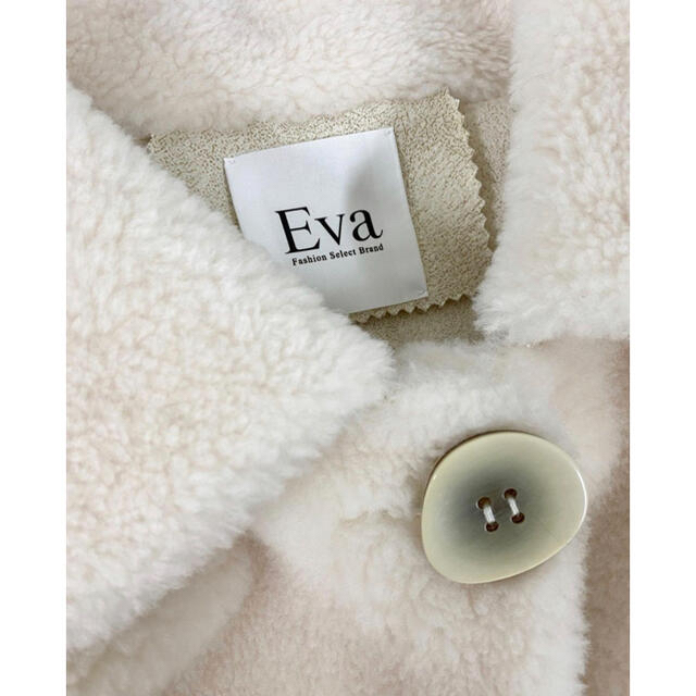 Max Mara(マックスマーラ)のEVA ムートンコート　リアルファー　毛皮　ホワイト　M レディースのジャケット/アウター(ムートンコート)の商品写真