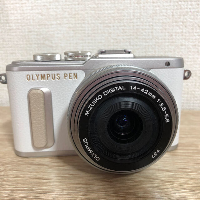 OLYMPUS PEN E-PL8 【美品】 カメラ tripkicks.com