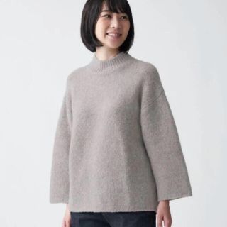 ムジルシリョウヒン(MUJI (無印良品))のヤクキャメル入り　モックネックセーター グレィッシュブラウン(ニット/セーター)