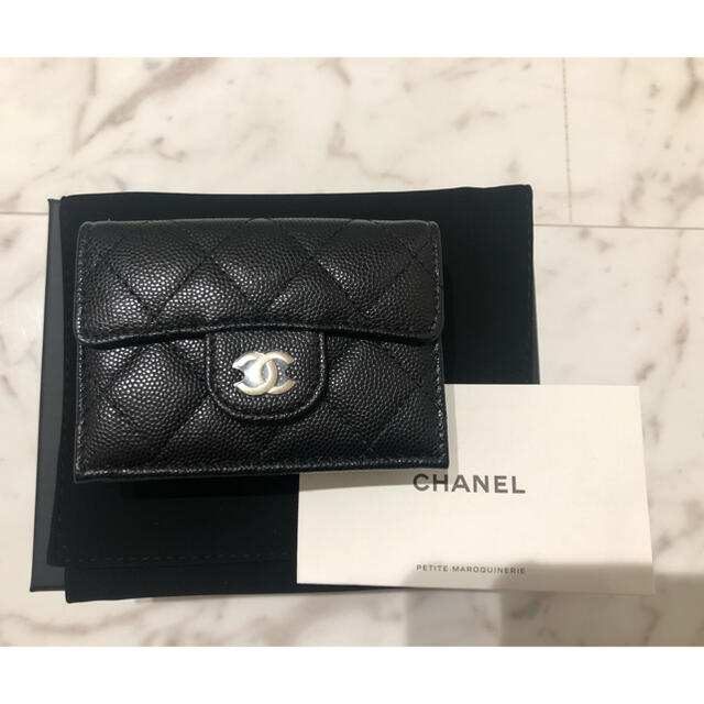 こっとん様専用 新品 CHANEL クラシックスモールウォレット 三つ折り ...