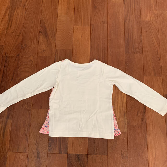 女の子　トップス　長袖　ロンT 110センチ キッズ/ベビー/マタニティのキッズ服女の子用(90cm~)(Tシャツ/カットソー)の商品写真