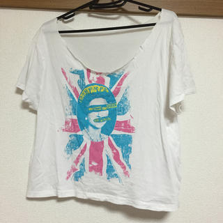 フォーエバートゥエンティーワン(FOREVER 21)のショート丈トップス sexpistols(Tシャツ(半袖/袖なし))