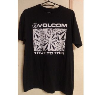 ボルコム(volcom)の専用　　　ボルコム Tシャツ　ブラック L　中古(Tシャツ/カットソー(半袖/袖なし))