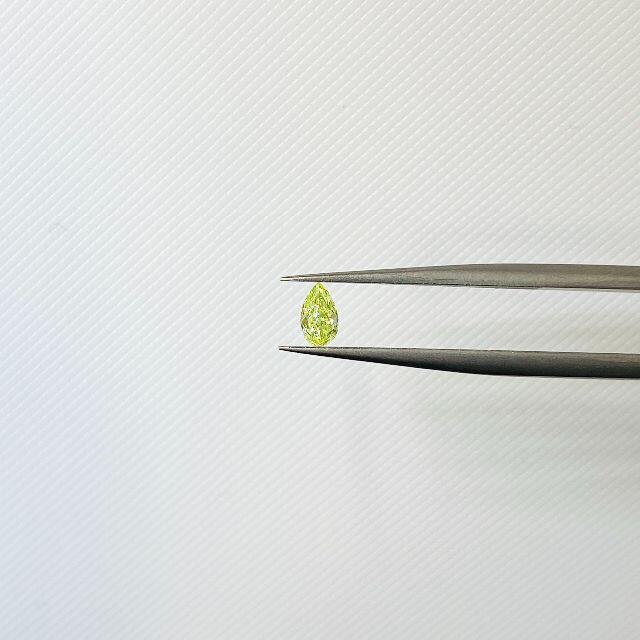 FANCY YELLOW GREEN 0.171ct PS/RT0559/CGL レディースのアクセサリー(その他)の商品写真