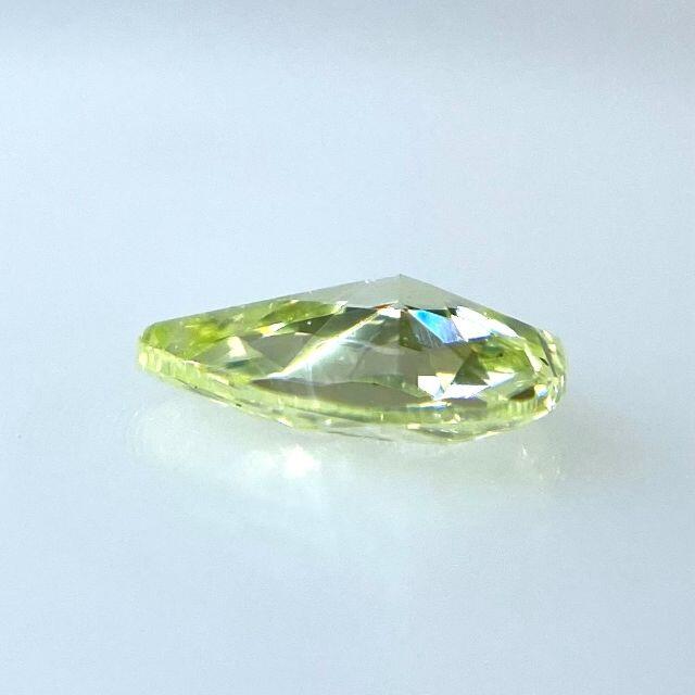 FANCY YELLOW GREEN 0.171ct PS/RT0559/CGL レディースのアクセサリー(その他)の商品写真