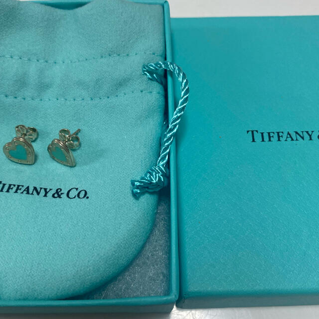 Tiffany & Co.(ティファニー)のTiffany ラブハートピアス レディースのアクセサリー(ピアス)の商品写真