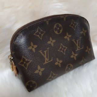 ルイヴィトン(LOUIS VUITTON)のルイヴィトン　ポーチ　モノグラム　メイクポーチ　小物入れ　通帳入れ(ポーチ)