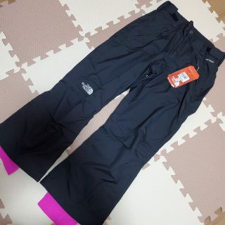 ザノースフェイス(THE NORTH FACE)の新品ﾀｸﾞ♪ノースフェイス/THE NORTH FACE♪スノーパンツ(パンツ/スパッツ)