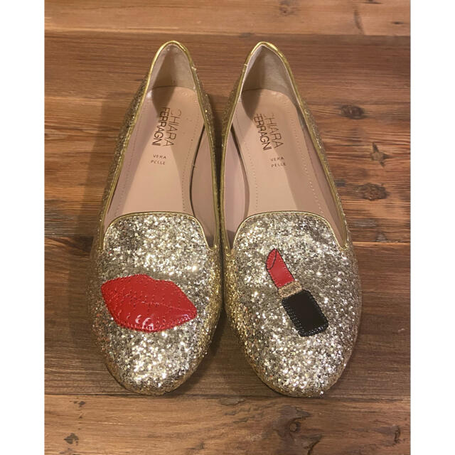 Chiara Ferragni(キアラフェラーニ)のchiara ferragni モカシン フラットパンプス ゴールド レディースの靴/シューズ(スリッポン/モカシン)の商品写真