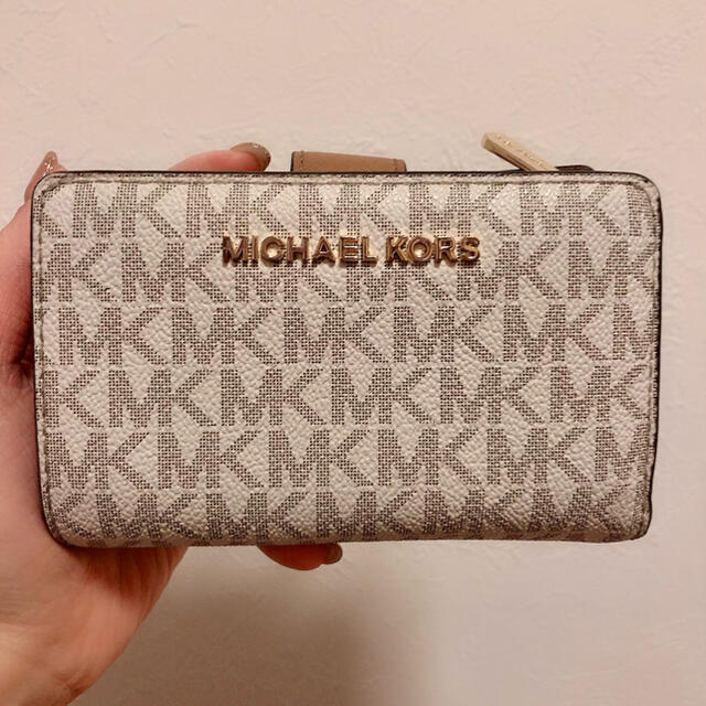 Michael Kors(マイケルコース)のMICHEAL KORS財布 レディースのファッション小物(財布)の商品写真