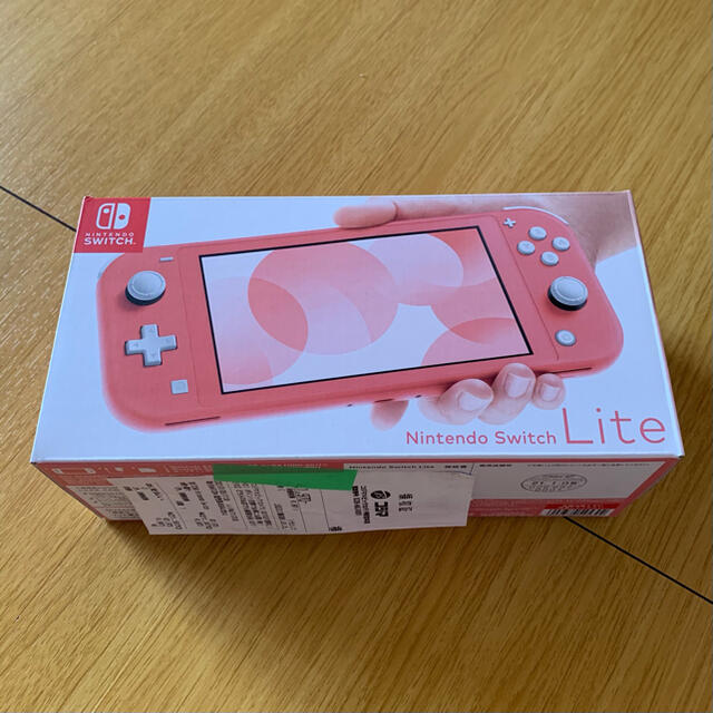 【新品未開封】Nintendo Switch Lite 本体 コーラル【印あり】