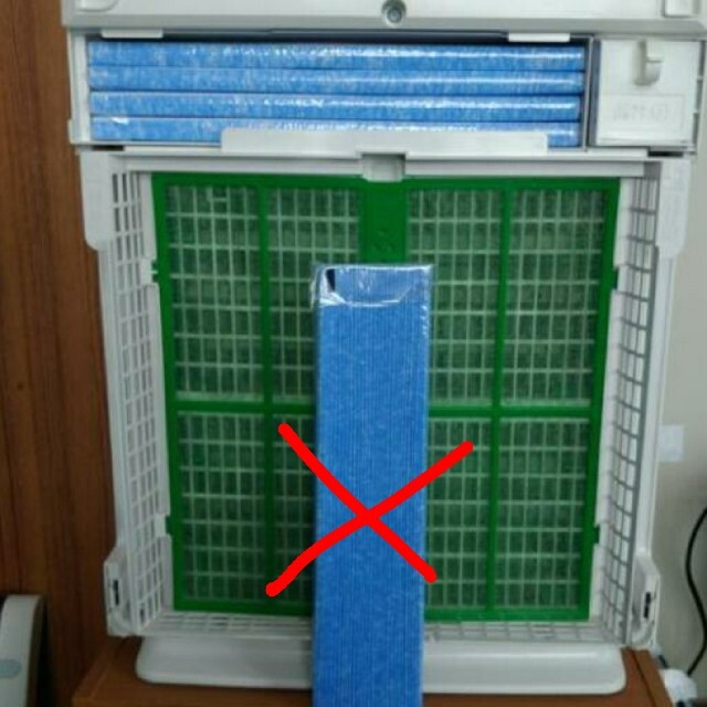 DAIKIN(ダイキン)のダイキン空気清浄機　ホワイト スマホ/家電/カメラの生活家電(空気清浄器)の商品写真