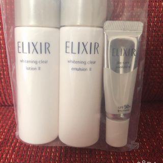 エリクシール(ELIXIR)のエリクシール　ホワイト　クリアローション•エマルジョン・デーケアレボリューション(サンプル/トライアルキット)