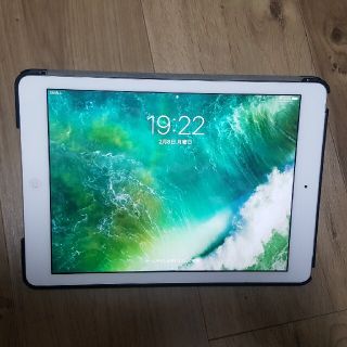 アイパッド(iPad)のiPad Air 32GB Wi-Fi + Cellular シルバー(タブレット)