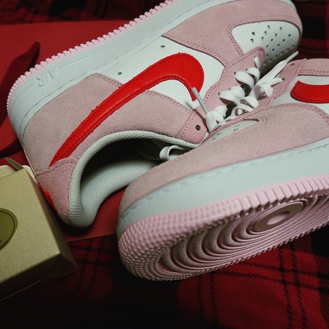 NIKEのairforce1air force1'07 valentain's Day