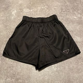 プラダ(PRADA)の【美品】prada プラダ ナイロンギャバジン ショートパンツ(ショートパンツ)