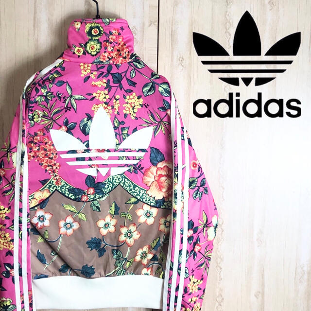 adidas(アディダス)のadidas アディダス ジャージ ブルゾン フローラル 花柄 大きめ 美品 レディースのジャケット/アウター(ブルゾン)の商品写真