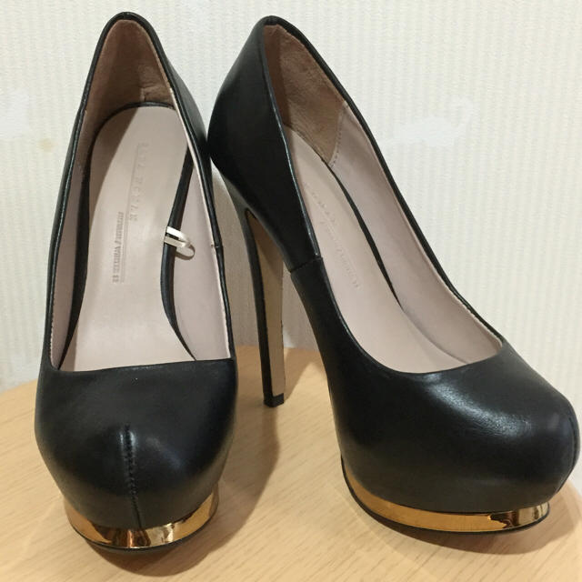 ZARA(ザラ)のZARA パンプス 美品☆ レディースの靴/シューズ(ハイヒール/パンプス)の商品写真