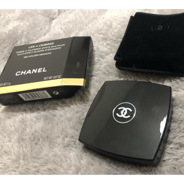 CHANEL(シャネル)のシャネルレキャトルオンブル　ゴールデンメドウ コスメ/美容のベースメイク/化粧品(アイシャドウ)の商品写真