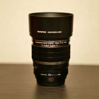 オリンパス(OLYMPUS)のM.ZUIKO DIGITAL ED 25mm F1.2 PRO 美品(レンズ(単焦点))