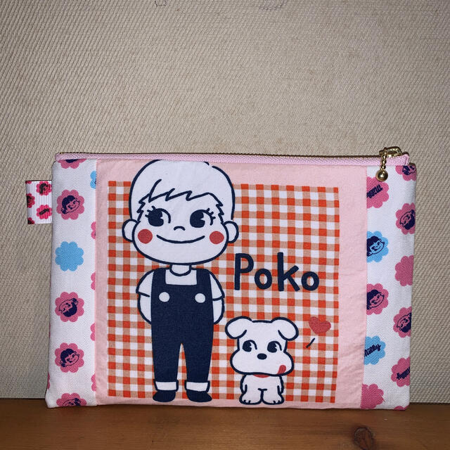新品同様 ☆75☆ペコちゃん リメイクフラットポーチ☆ハンドメイド 新品同様 ☆75☆ペコちゃん リメイクフラットポーチ☆ハンドメイド