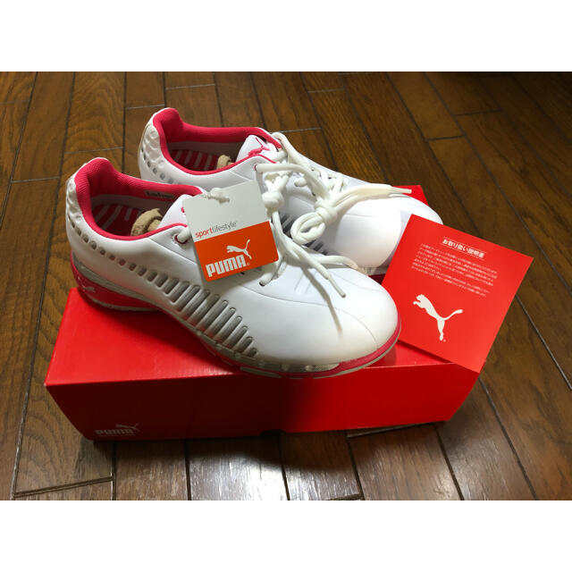 PUMA(プーマ)のPUMA  ゴルフシューズ　レディース【新品、未使用】23.5cm スポーツ/アウトドアのゴルフ(シューズ)の商品写真