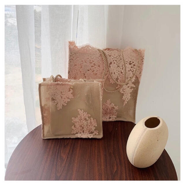 Lochie(ロキエ)の~ 韓国 ♡ lace flower tote bag ~ レディースのバッグ(トートバッグ)の商品写真