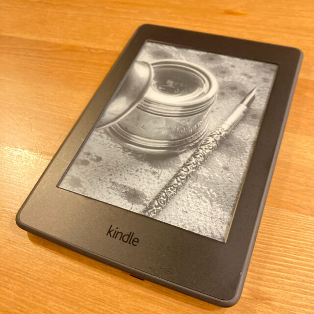 kindle paperwhite 第7世代 マンガモデル 32GB 広告なしの通販 by