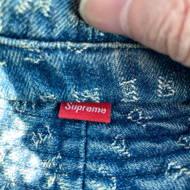 Supreme(シュプリーム)のSupreme Jacquard Logos Denim Crusher メンズの帽子(ハット)の商品写真