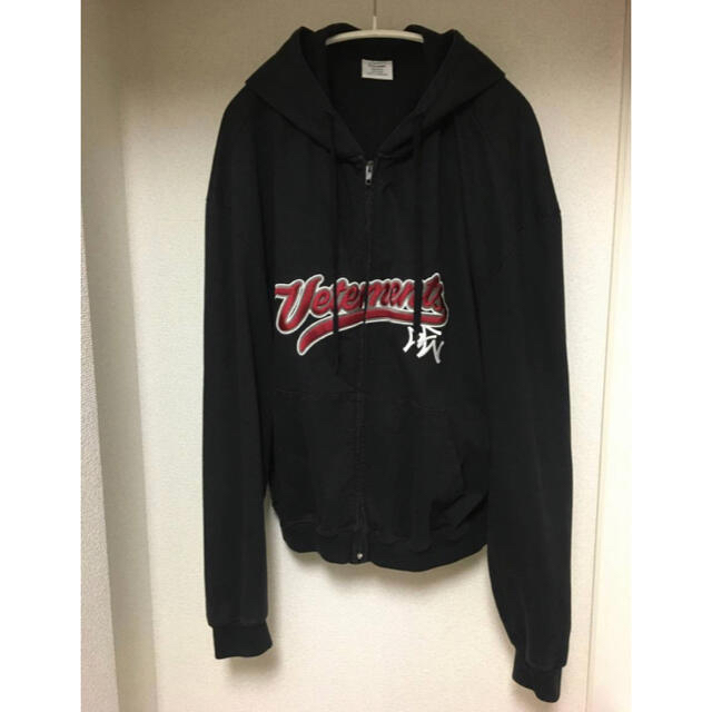 ●美品 VETEMENTS ヴェトモン パーカー スウェット トレーナー XS