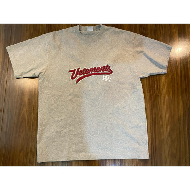 VETEMENTS ベースボール刺繍 Tシャツ　グレー　XS