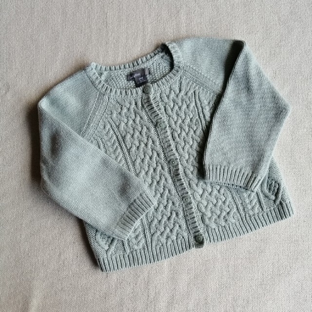 babyGAP(ベビーギャップ)のbabyGap 90cm カーディガン キッズ/ベビー/マタニティのキッズ服女の子用(90cm~)(カーディガン)の商品写真