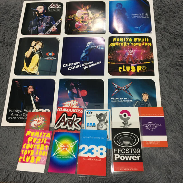 藤井フミヤ/FUMIYA FUJII LIVE DVD-BOX〈完全生産限定盤… 藤井フミヤ/FUMIYA FUJII LIVE DVD-BOX〈完全生産限定盤…