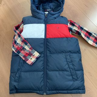 トミーヒルフィガー(TOMMY HILFIGER)のほぼ新品　トミーヒルフィガー　ダウンジャケット アウター　150(ジャケット/上着)