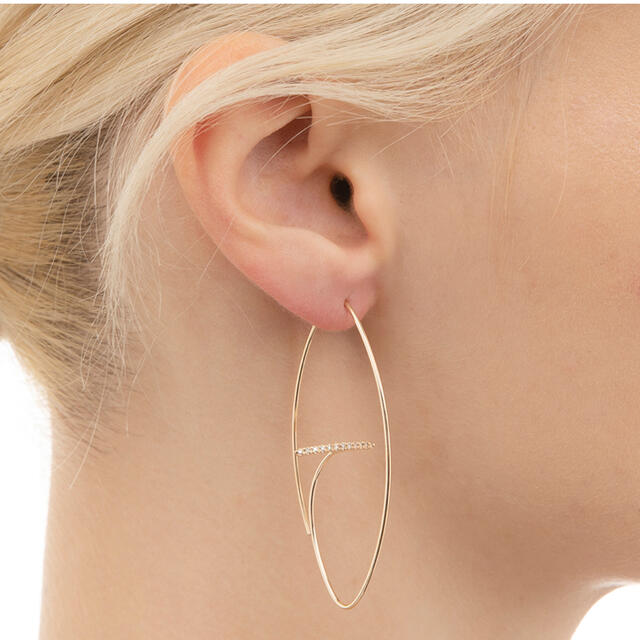 Gossamer Floating DiamondBar OvalEarring